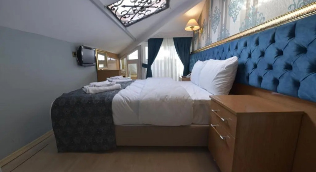 Номер Economy Golden Palace Hotel