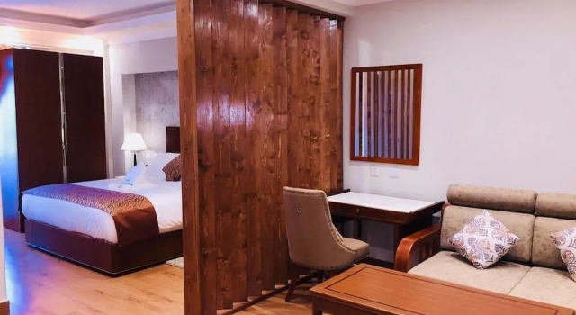 Mosy Hotel