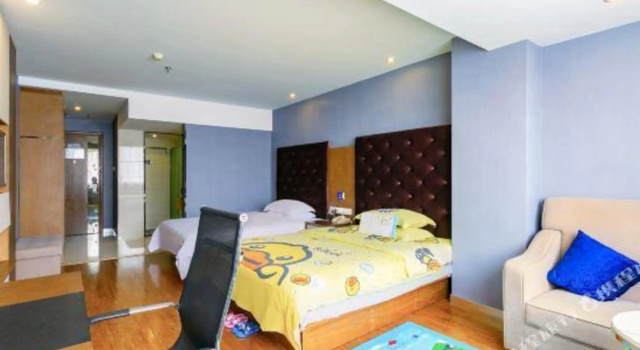 Jingtone Hotel (Laibin City Square Wal-Mart Binjiangyuan), Забронировать Отель Отели Laibin 3 звезды, 3*