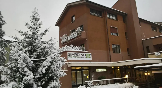 Hotel Giardino, Брондау Қонақ үй Breno Valcamonica