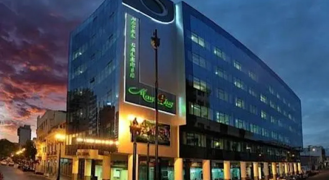 Двухместный номер Standard GH Galeria Hotel