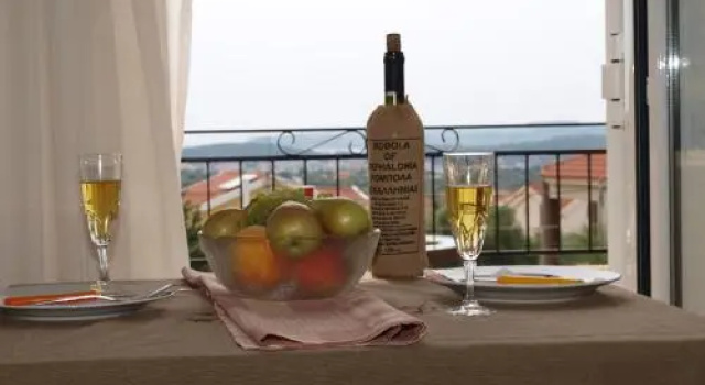 Aristotelis Apartments