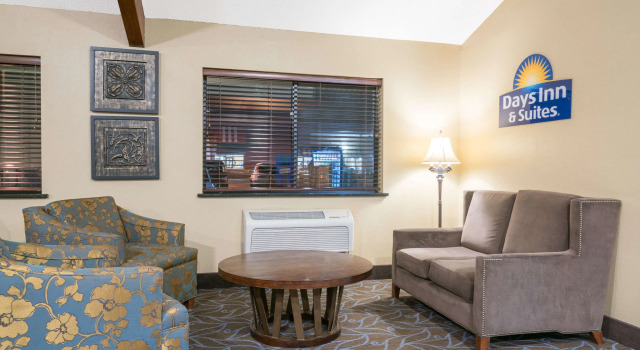 Days Inn & Suites by Wyndham Baxter Brainerd Area, Rezervați Hotel Baxter Minnesota