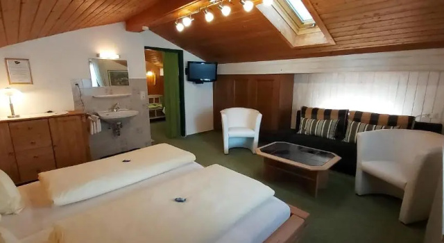 Двухместный номер Economy Hotel - Pension - Heidelberg inkl. Chiemgaukarte