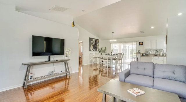 Heated Pool & Patio: Canal-front Cape Coral Home!