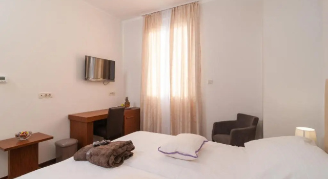 Номер Deluxe Luxury Rooms Near the Beach1