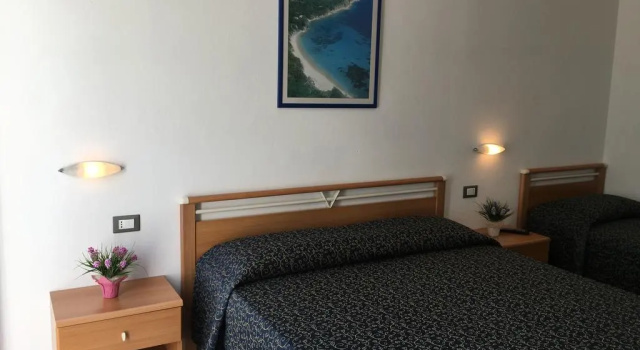 Hotel Barbarossa, Забронировать Отель Порто-Адзурро Эльба