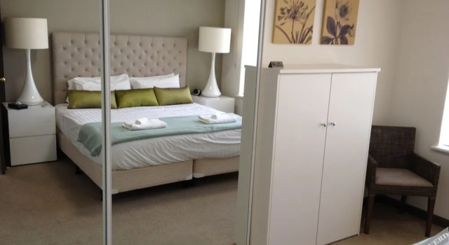 StayCentral Melbourne Serviced Apartments-Brunswick, Rezerwuj Hotel Hotele w Melbourne z Parkingiem, Parking