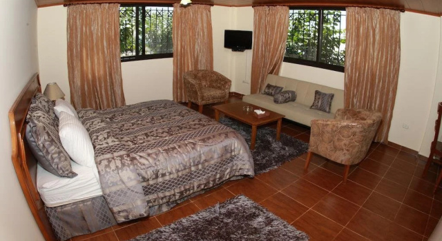 Tourist Motel, Rezerwuj Motel Alajh Mount Lebanon