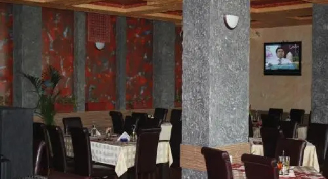 Hotel Amigos, Boek Hotel Lukovit Pleven
