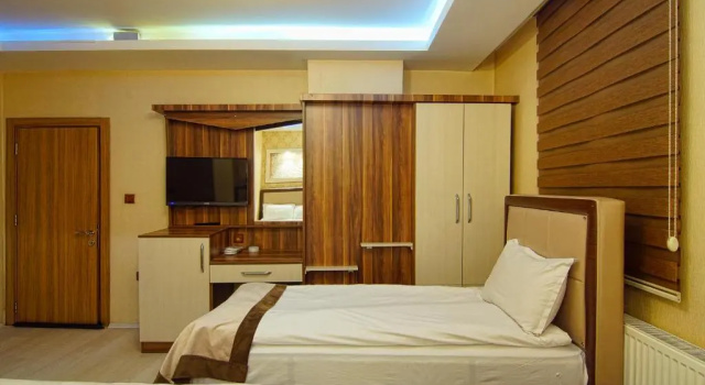 Четырёхместный номер Standard Kars Konak Hotel