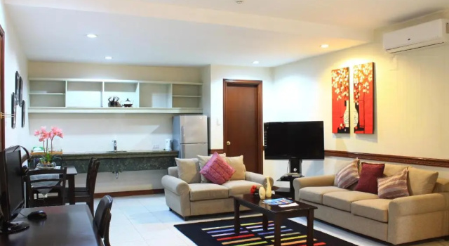 Полулюкс Subic Residencias