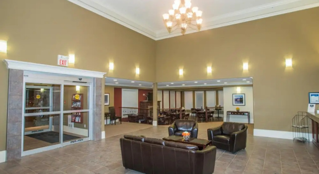 Lakeview Inns & Suites - Edson Airport, Varaa Hotelli Alberta hotellit, joissa on aamiainen, Aamiainen