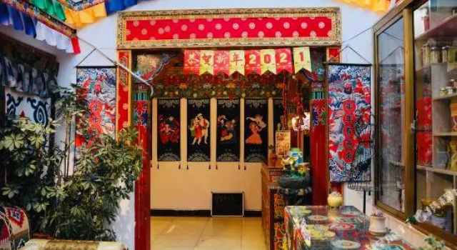 Snow White Elephant Hotel, Rezerwuj Hotel Lhasa Tibet