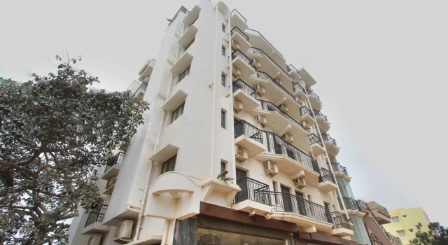 OYO 10009 Hotel iOliten, Забронировать Отель Отели штата Карнатаки с завтраком, Завтраки