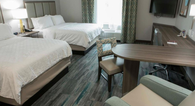 Magnolia Bay Hotel & Suites, Book Hotel Jonesboro hoteller med parkering, Parkering