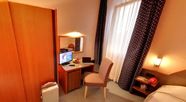 Одноместный номер Standard Hotel Rosa