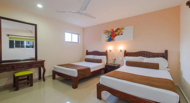 Hotel Papagayo, Забронировать Бутик-отель Плая-дель-Кармен Кинтана-Роо, рядом с Disabled-friendly beach