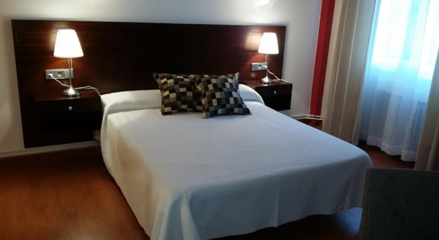 Hotel La Isla, Забронировать Отель Колунга Косте-Верде