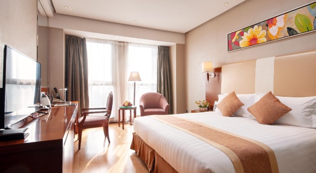 Клубный номер Standard Regal Jinfeng Hotel