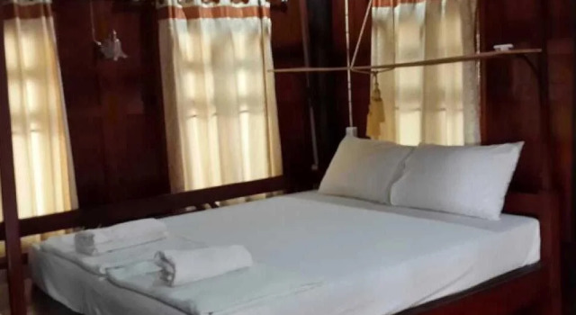 Baandin Rimnum Resort