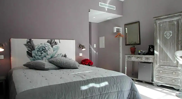 L Oustau Blanc, Rezervasyon Bed and Breakfast Fontvieille Alpilles