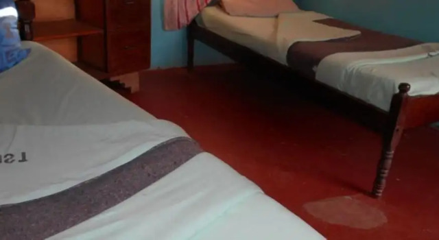 Trailer Safari Inn, Boek Pension Busia Kenia