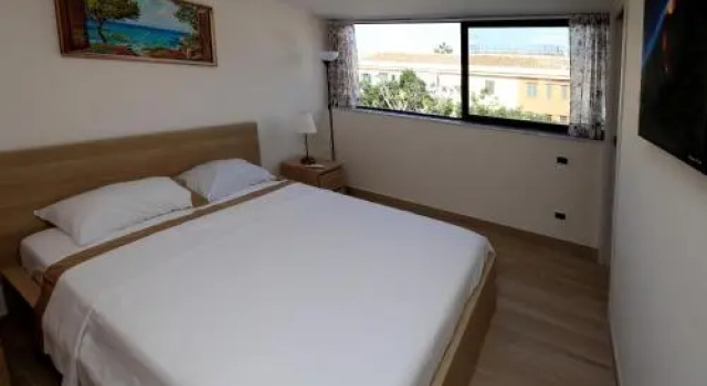 Catania Wonderful Etnaview, Забронировать Отель Катания Сицилия, рядом с Стадион Чибали Катания