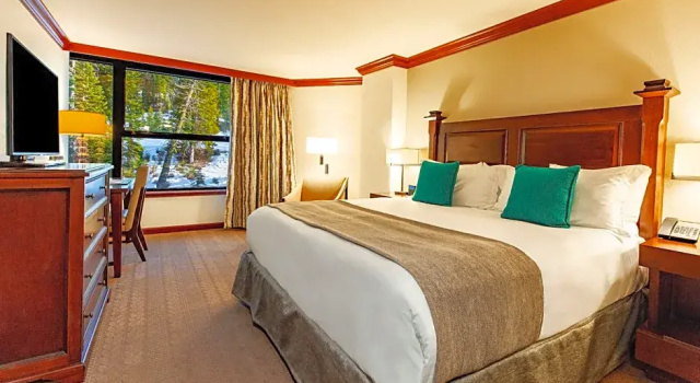 Двухместный номер для гостей с ограниченными возможностями Deluxe Valley View Everline Resort and Spa, Lake Tahoe