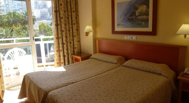 Essence Hotel Boutique, Забронировать Бутик-отель Отели Торремолинос с бассейном, Бассейн
