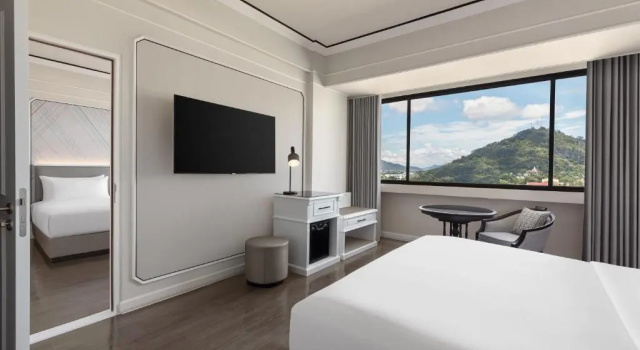 Двухместный номер Deluxe с видом на город Courtyard by Marriott Phuket Town