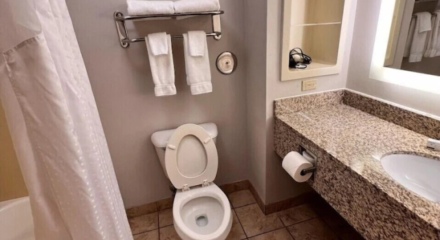 Номер Standard Holiday Inn Express Hotel & Suites Sparta by IHG
