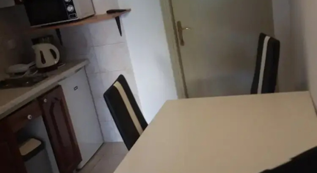 South Wing Apartment, Забронировать Апартаменты/квартира Отели Каштела с бассейном, Бассейн