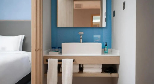 Двухместный номер Standard с видом на реку Holiday Inn Express Nanchang Riverside by IHG