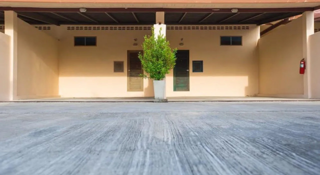 Huasai Palm Inn, Rezervasyon Otel Hua Sai Tayland