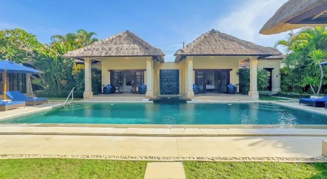 Вилла Villa Bugis Drupadi Seminyak
