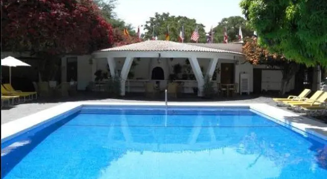 Трёхместный номер Standard Hotel Hacienda Majoro