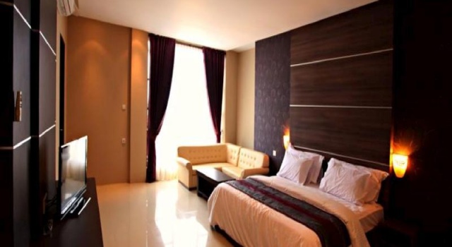 Люкс Executive Kyriad Sadurengas Hotel