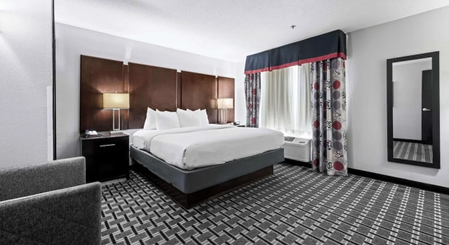 Двухместный люкс Superior Comfort Suites Williamsburg Historic Area