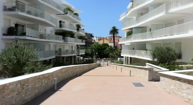 Studio in Cannes, With Wonderful Mountain View, Terrace and Wifi - 500, Забронировать Отель Канны Приморские Альпы