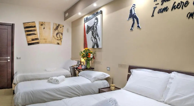 Четырёхместный номер Standard с балконом B&B Studio83 Pompei