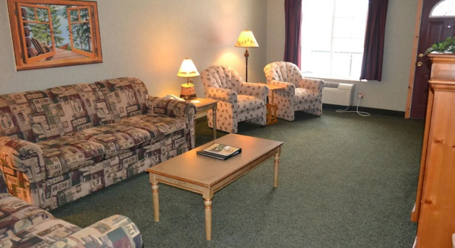 Crooked River Lodge, Rezervasyon Otel Alanson Michigan