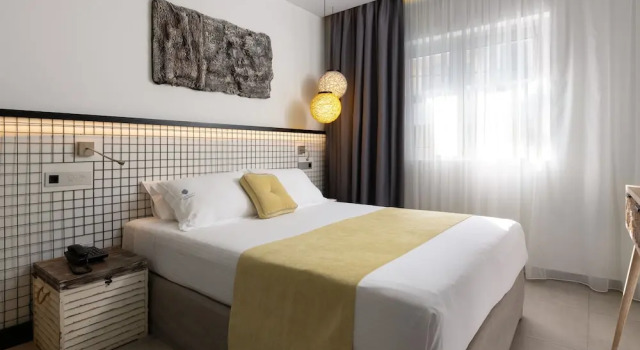 Полулюкс Elakati Luxury Boutique Hotel