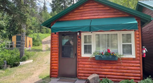 Бунгало c 1 комнатой Whitetail Creek Camping Resort