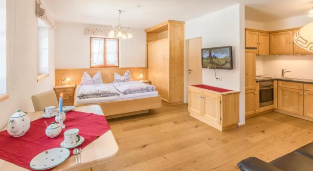Gästehaus Oberland, Забронировать Отель Валльгау Гармиш-Партенкирхен