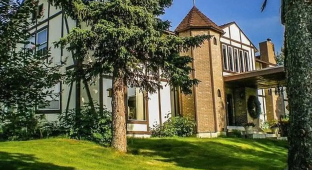 Highland Glen Lodge, Забронировать Отель «постель и завтрак» Отели штата Аляски 4 звезды, 4*