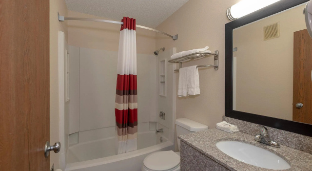 Двухместный номер Deluxe Red Roof Inn Bristol