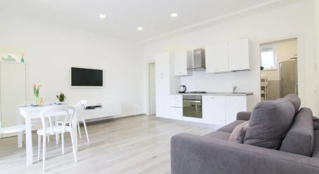 Апартаменты c 1 комнатой FOUR WHITE APARTMENTS