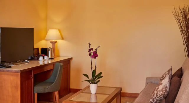 Pula Suites Boutique Resort, Varaa Lomakeskus Son Servera hotellit, joissa on uima-allas, Uima-allas