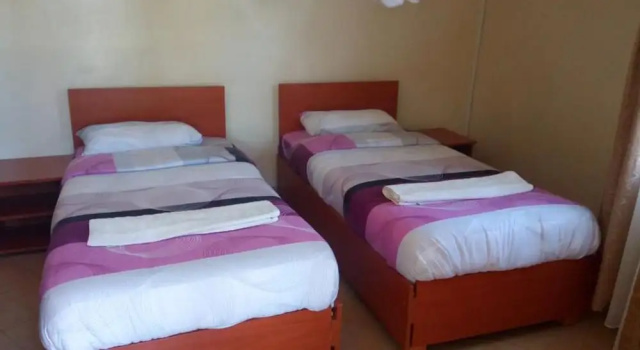 ACK Guesthouse Homa Bay, Забронировать Отель Отели Хомы Бэй с парковкой, Парковка